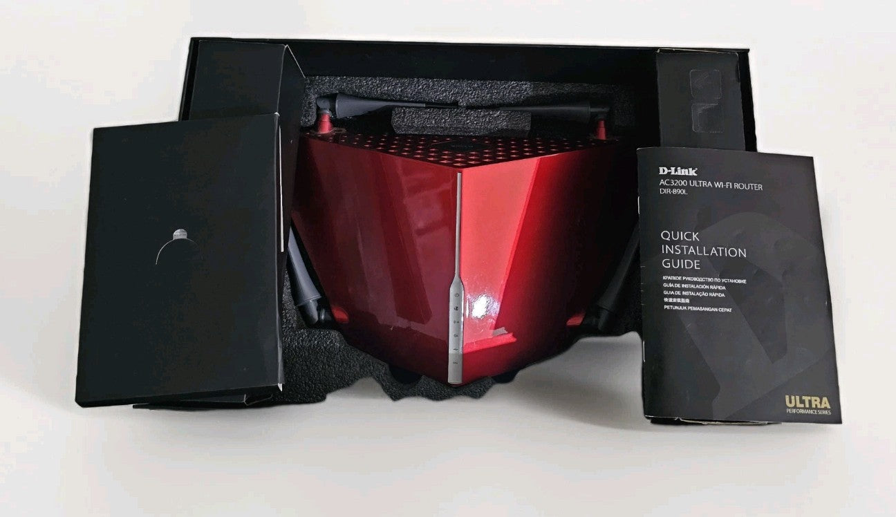 D-Link AC3200 3200Mbps 4-Port Tri Band Wi-Fi Router - DIR-890L + Cables product photo (Image 1) — Second-Hand