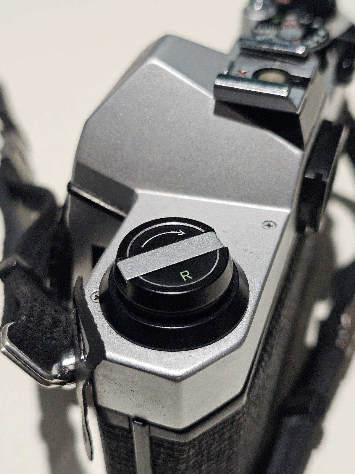 device front (Image 8) — Preowned