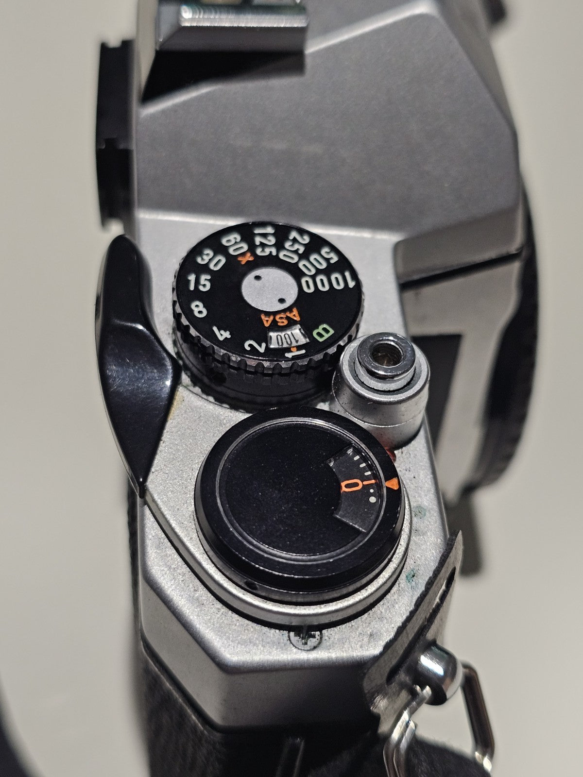 device front (Image 9) — Preowned