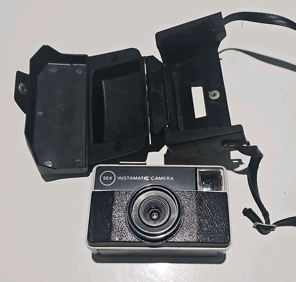 Kodak Instamatic 56X Vintage Film Camera With Case Tested Working device front (Image 1) — Second-Hand