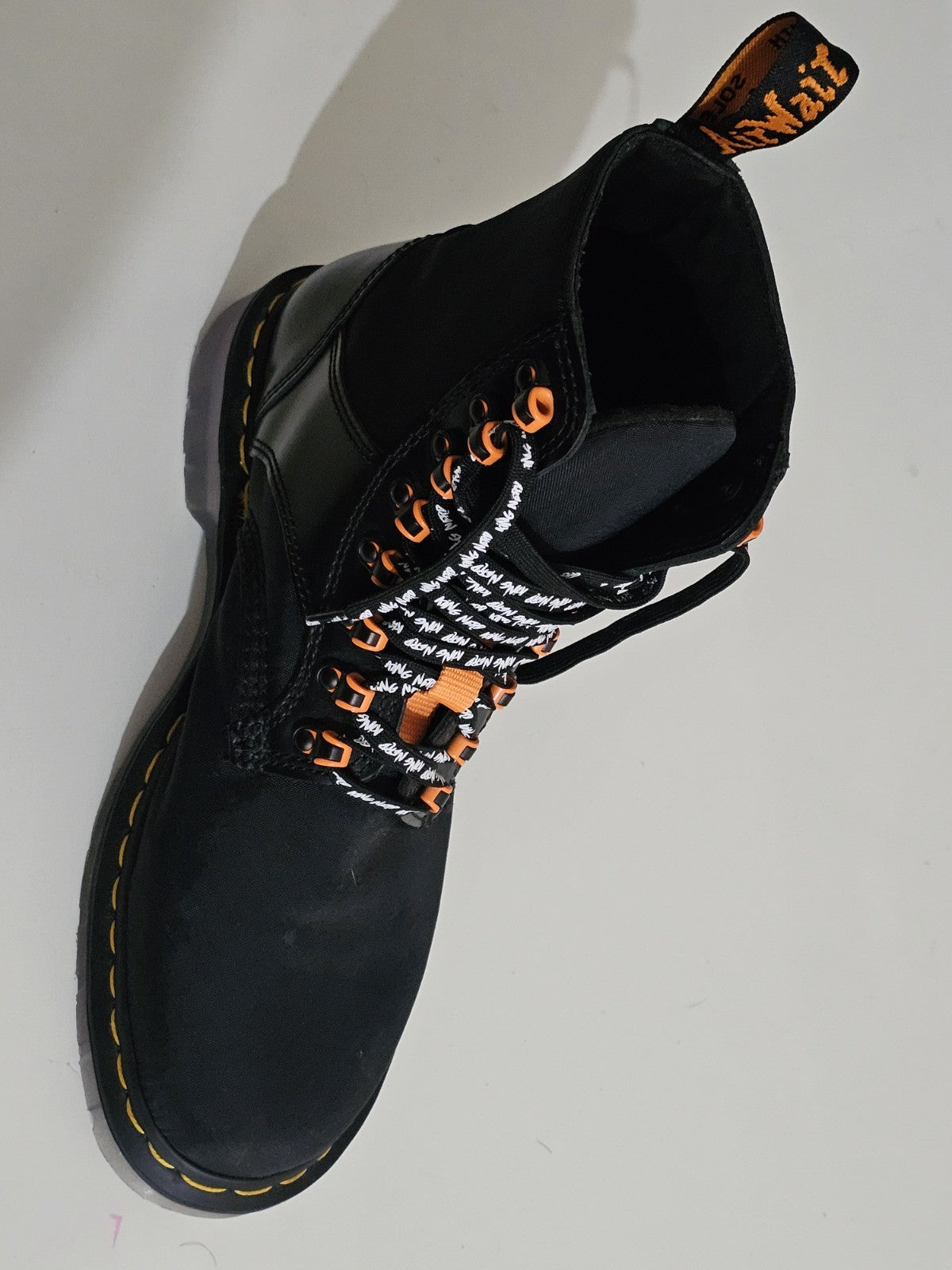 boot profile (Image 3) — Preowned