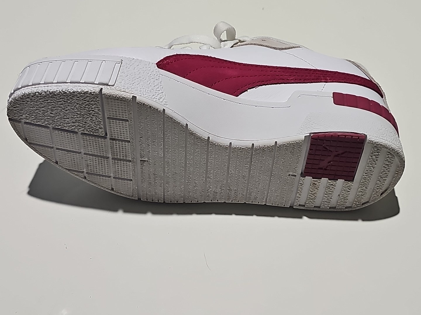 shoe profile (Image 13) — Preowned