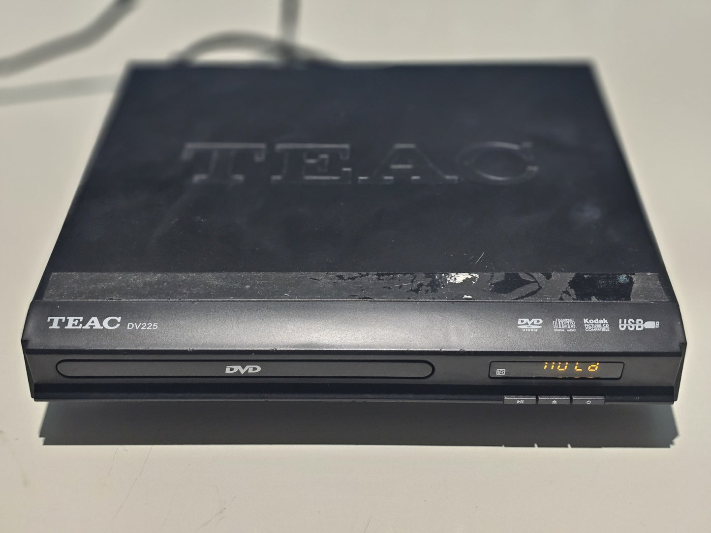 Teac DV-225 compact DVD Player - No Remote Tested Working Dvd case (Image 1) — Second-Hand