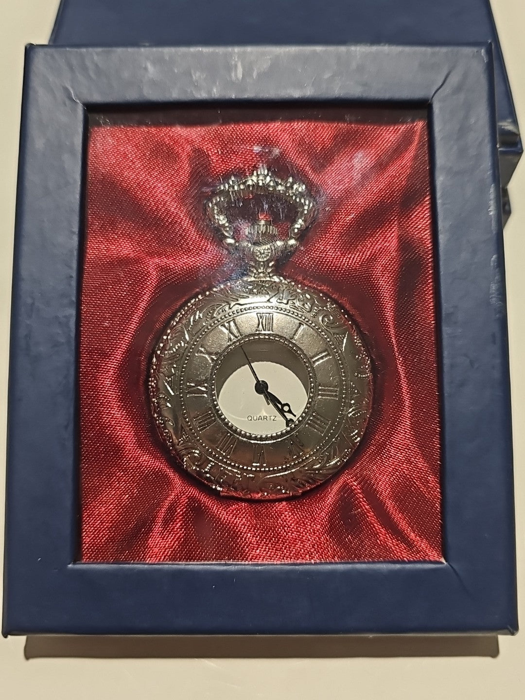 Hachette & Atlas Pocket Watch Part Of Large Collection Individual Sale. cap/hat front (Image 1) — Second-Hand