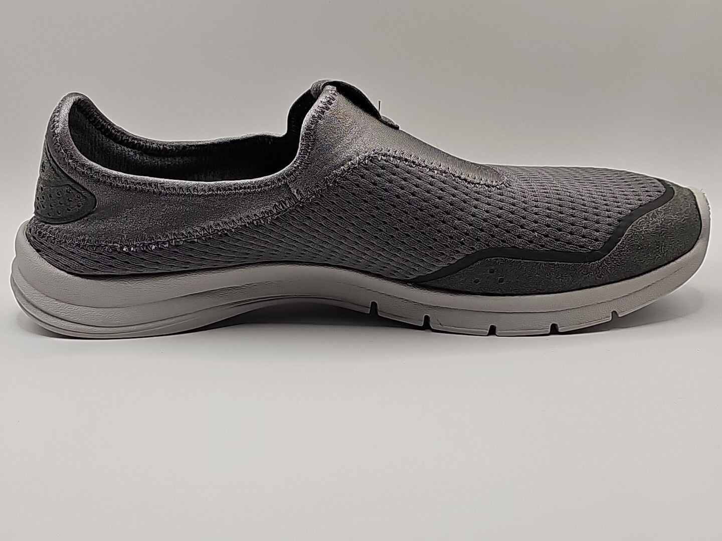 shoe profile (Image 8) — Preowned