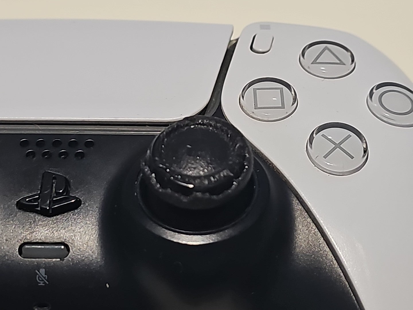 controller front (Image 3) — Untested
