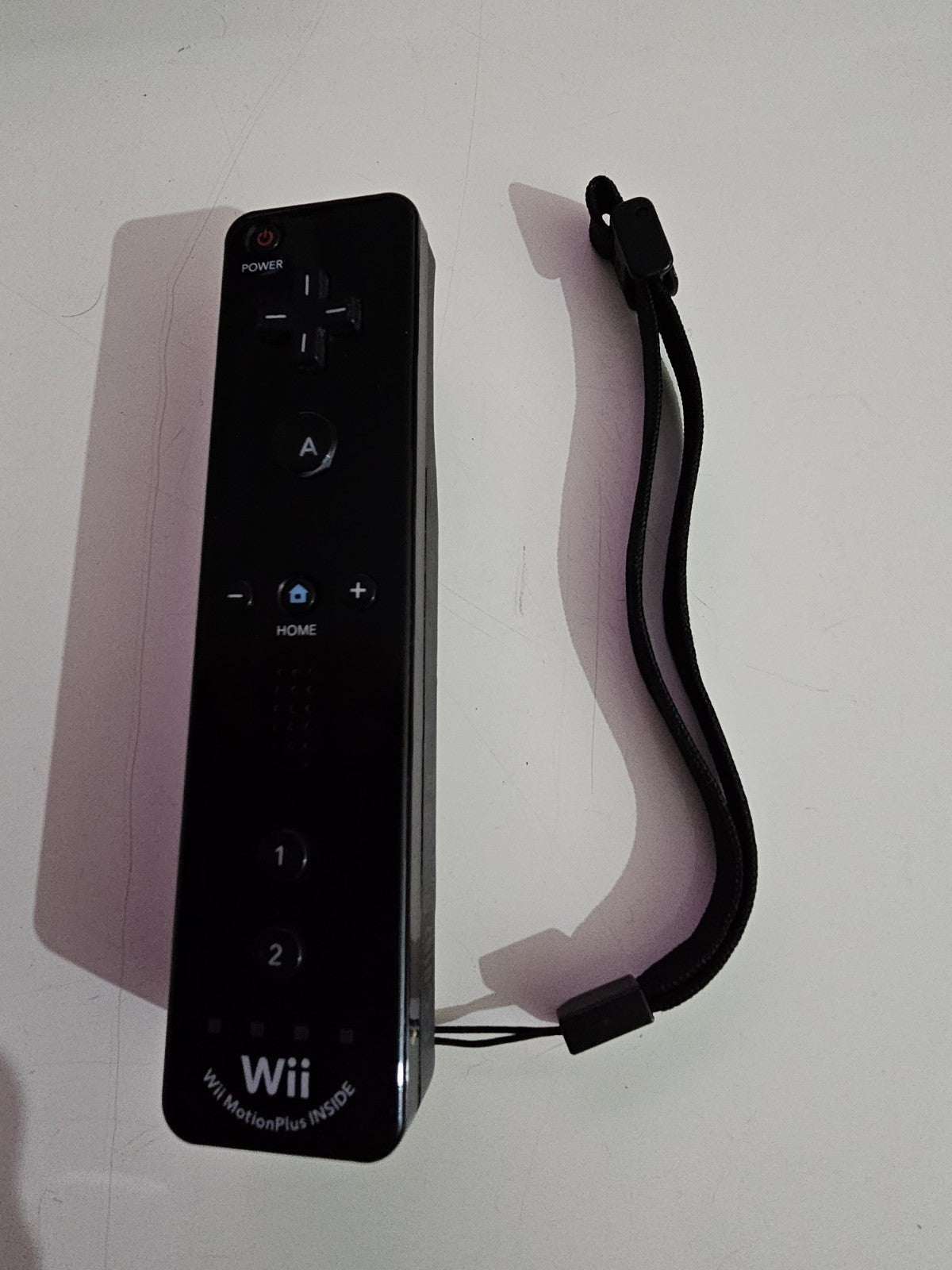 Genuine Nintendo Wii U / Wii Motion Plus Black Controller - Parts Or Repair WII cover photo (Image 1) — Broken (For Parts or