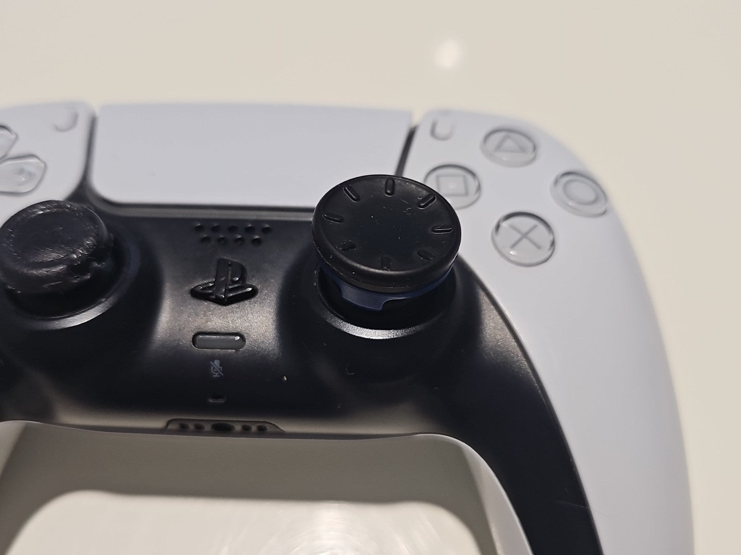 controller front (Image 5) — Untested