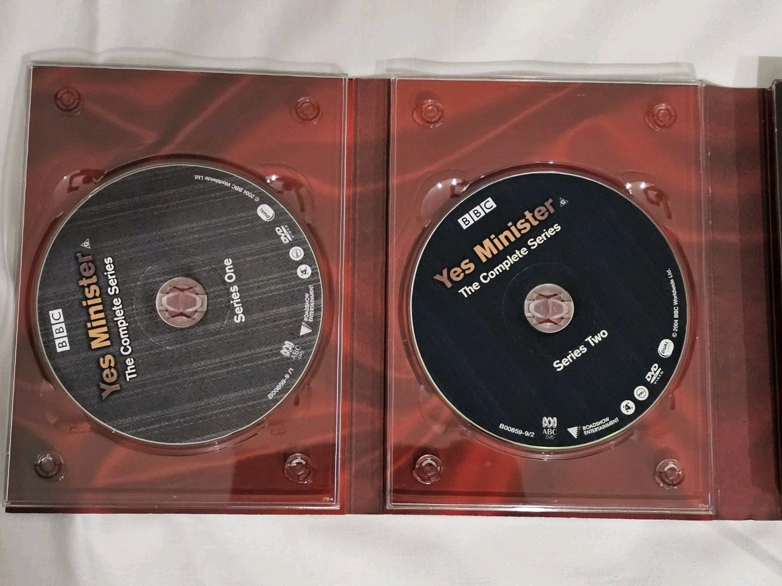 case (Image 4) — Preowned