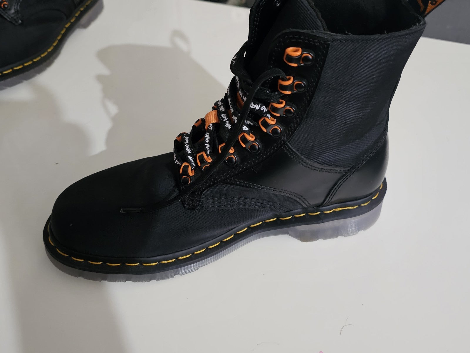 boot profile (Image 10) — Preowned