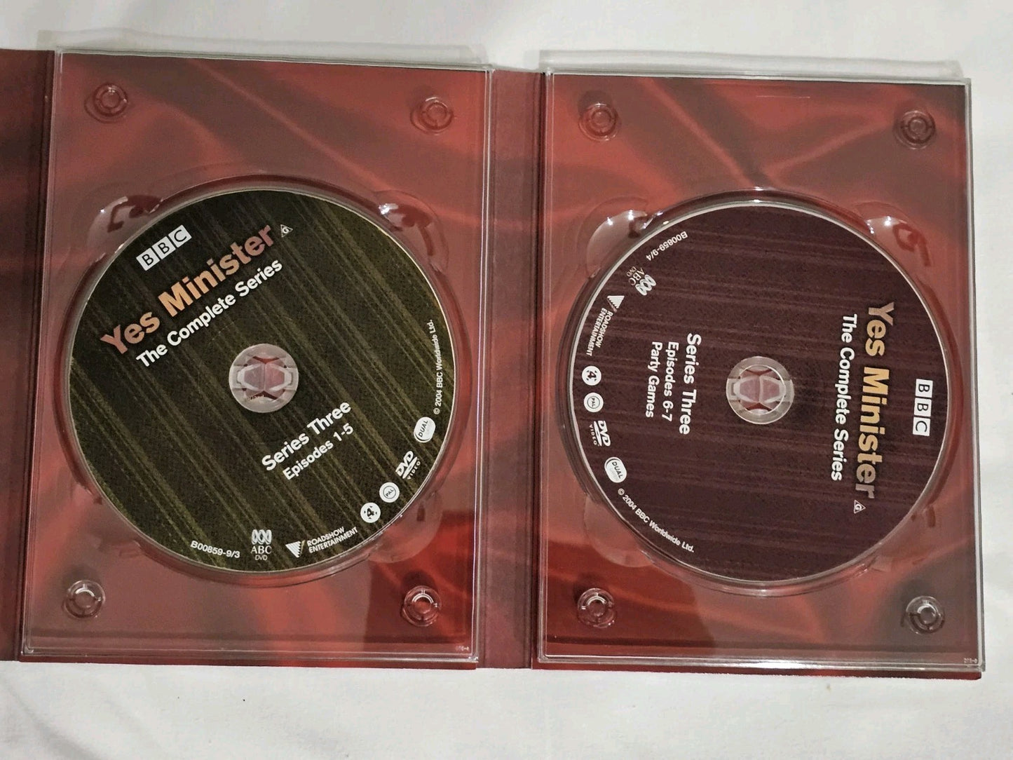 case (Image 5) — Preowned