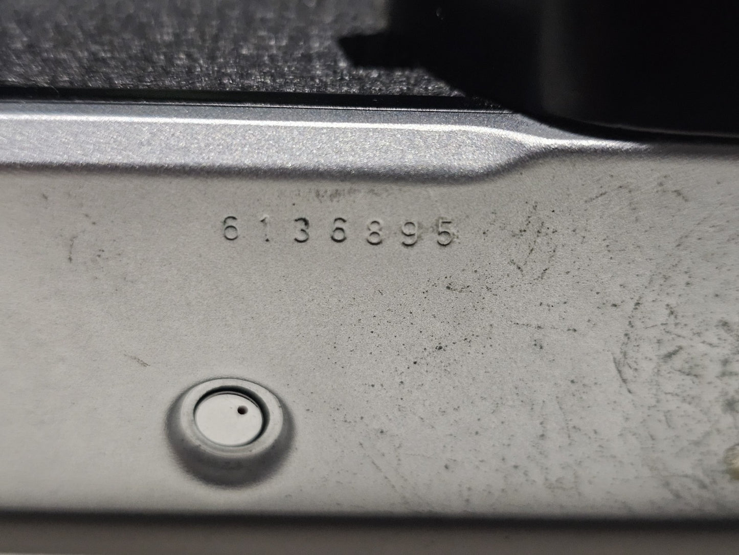 device front (Image 7) — Preowned