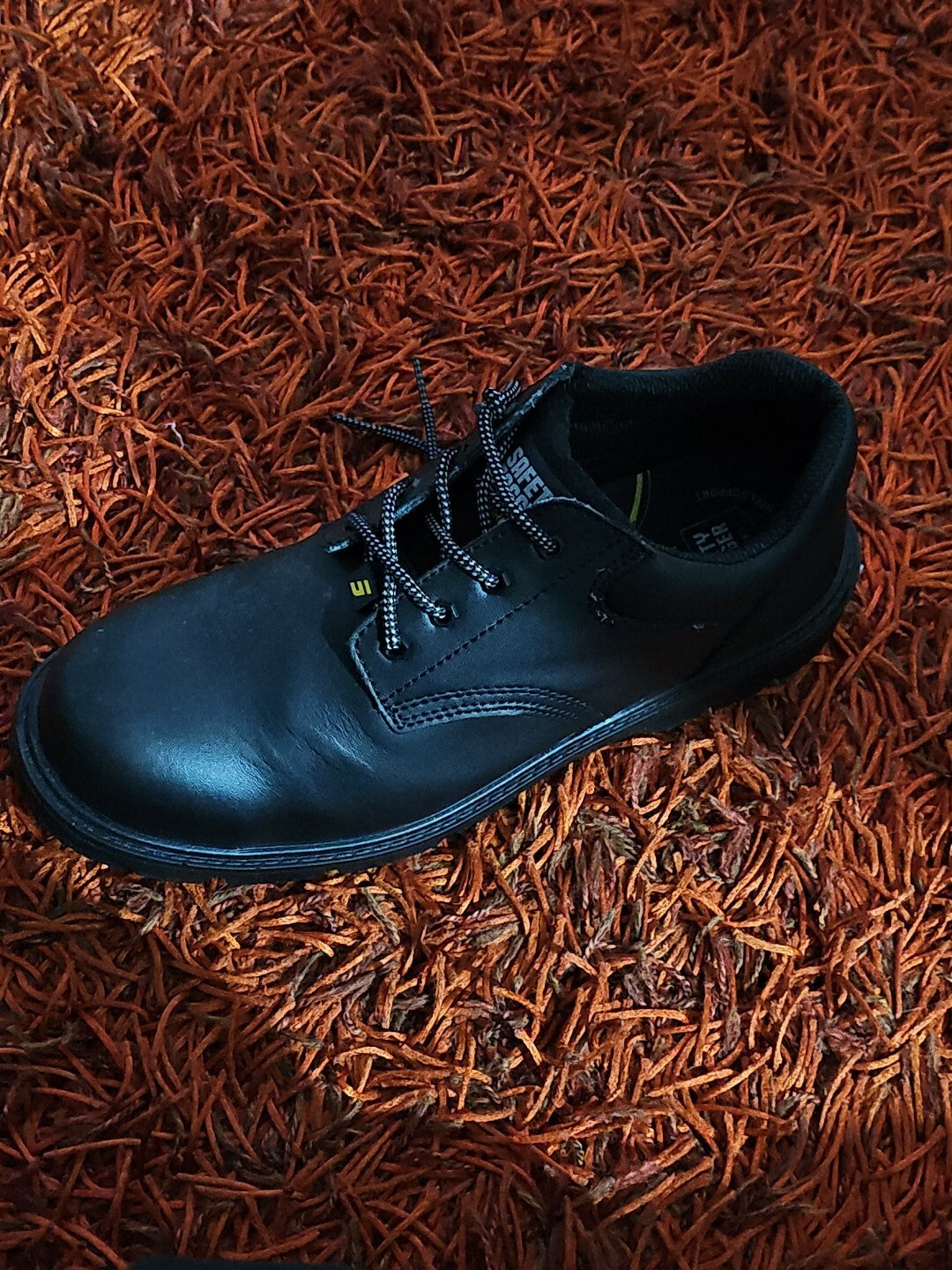 garment front (Image 3) — Preowned