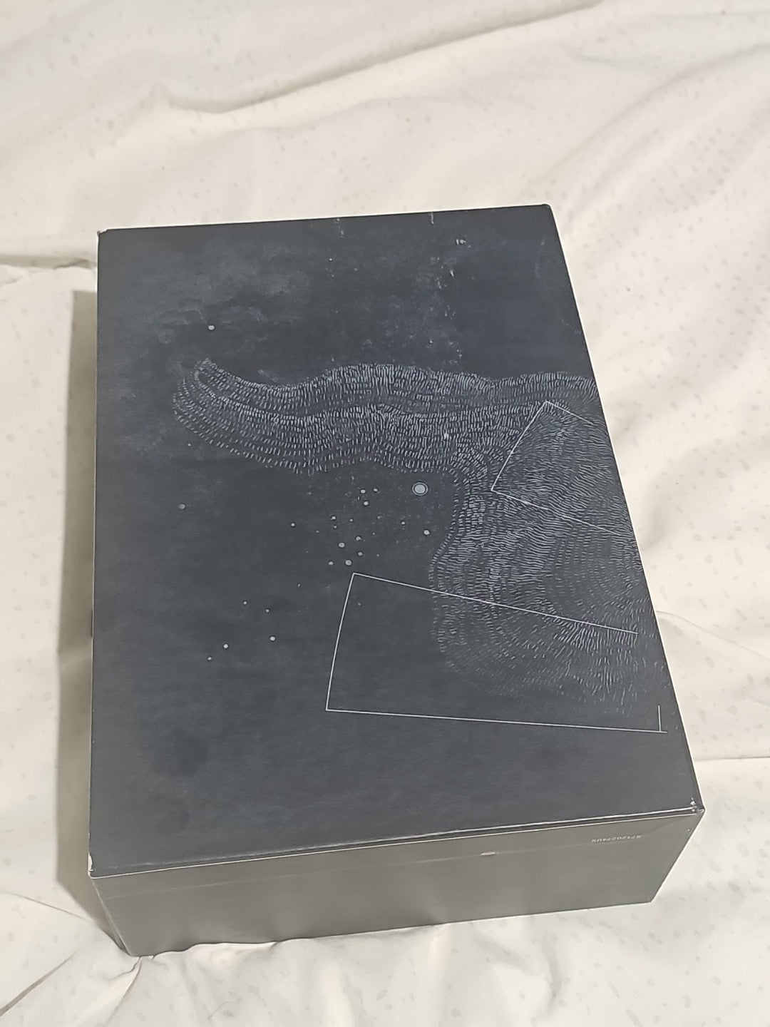 cap/hat front (Image 2) — Preowned