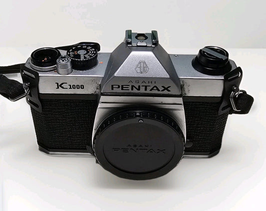 Pentax K1000 SLR 35mm Film Camera, Silver 6136895 - Camera Body Only. device front (Image 1) — Second-Hand