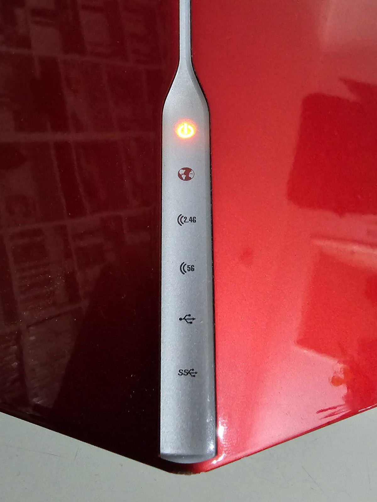 product photo (Image 4) — Preowned