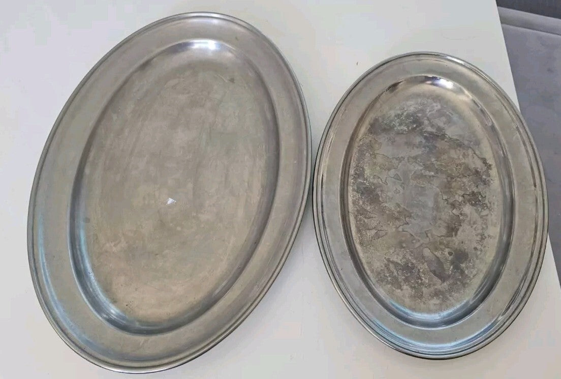 2x Germany Serving Trays Modern Vintage cap/hat front (Image 1) — Second-Hand