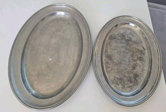 2x Germany Serving Trays Modern Vintage cap/hat front (Image 1) — Second-Hand