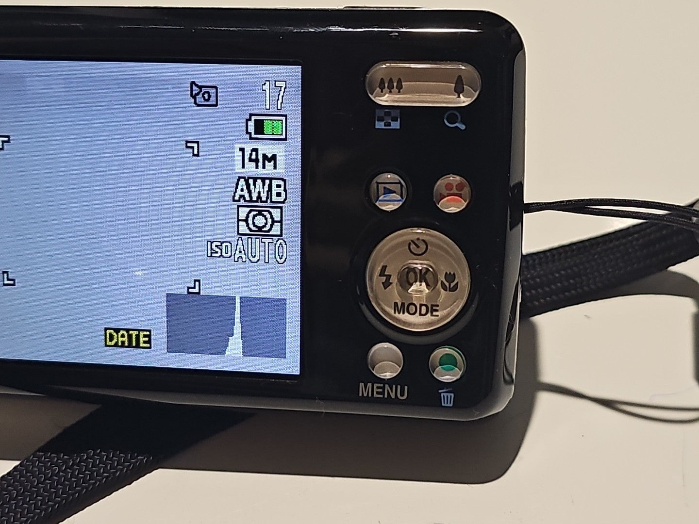 device front (Image 10) — Preowned