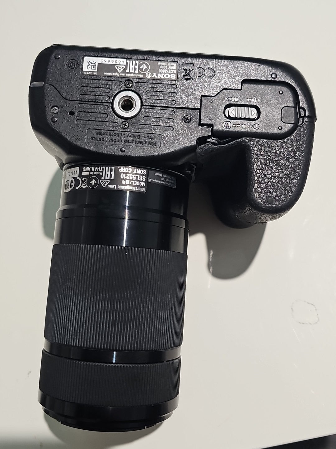 device front (Image 8) — Preowned