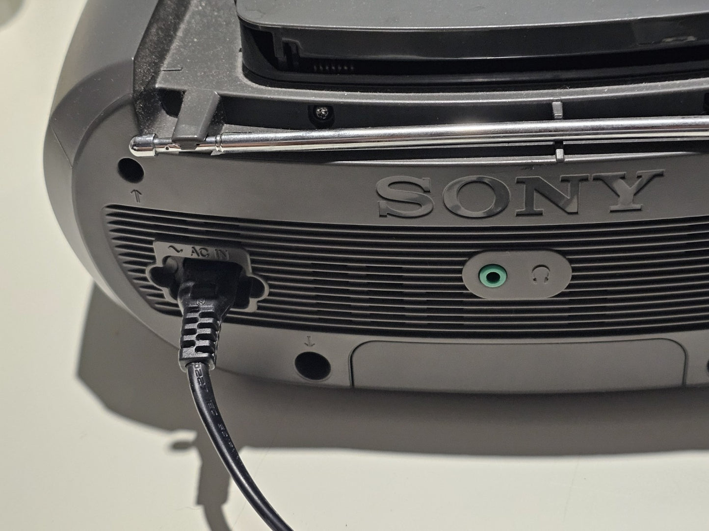 cap/hat front (Image 5) — Preowned