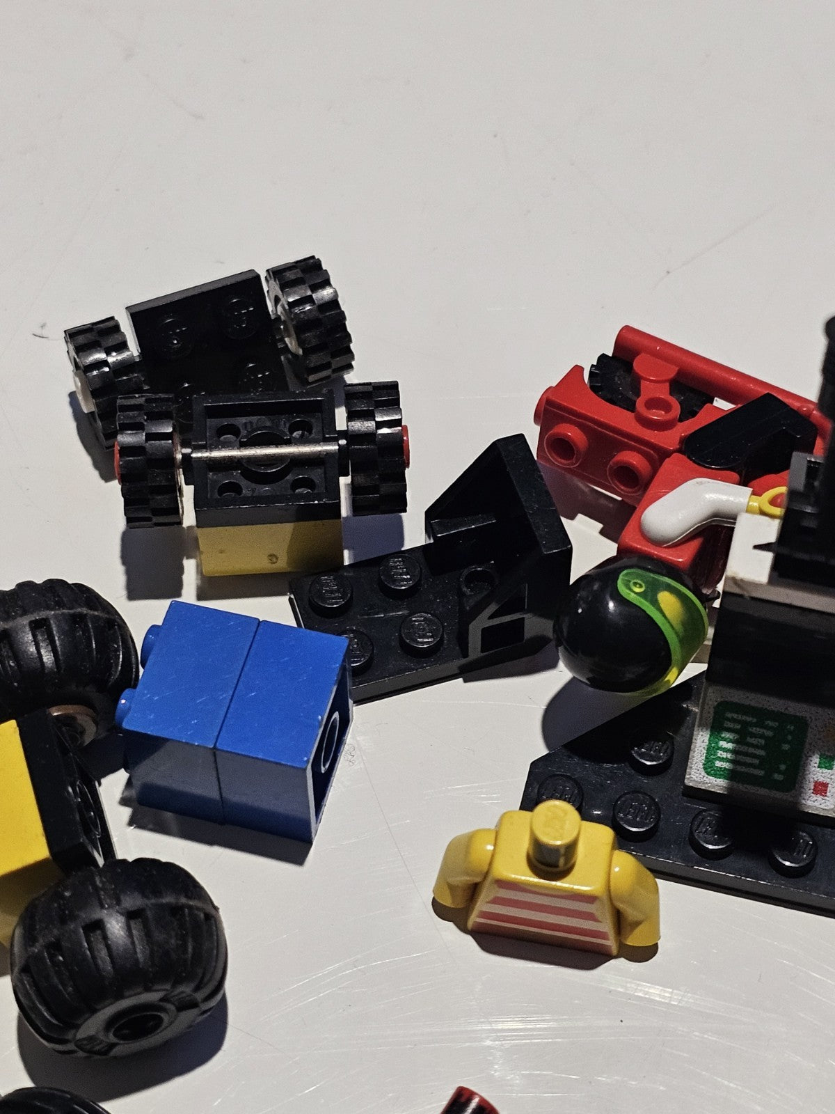 product photo (Image 8) — Preowned