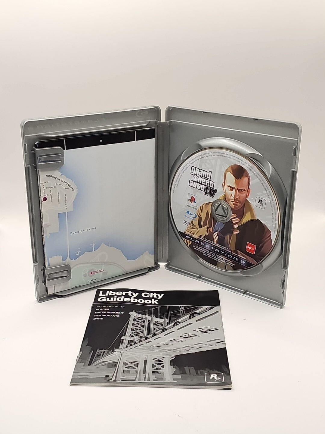 cover photo (Image 3) — Preowned