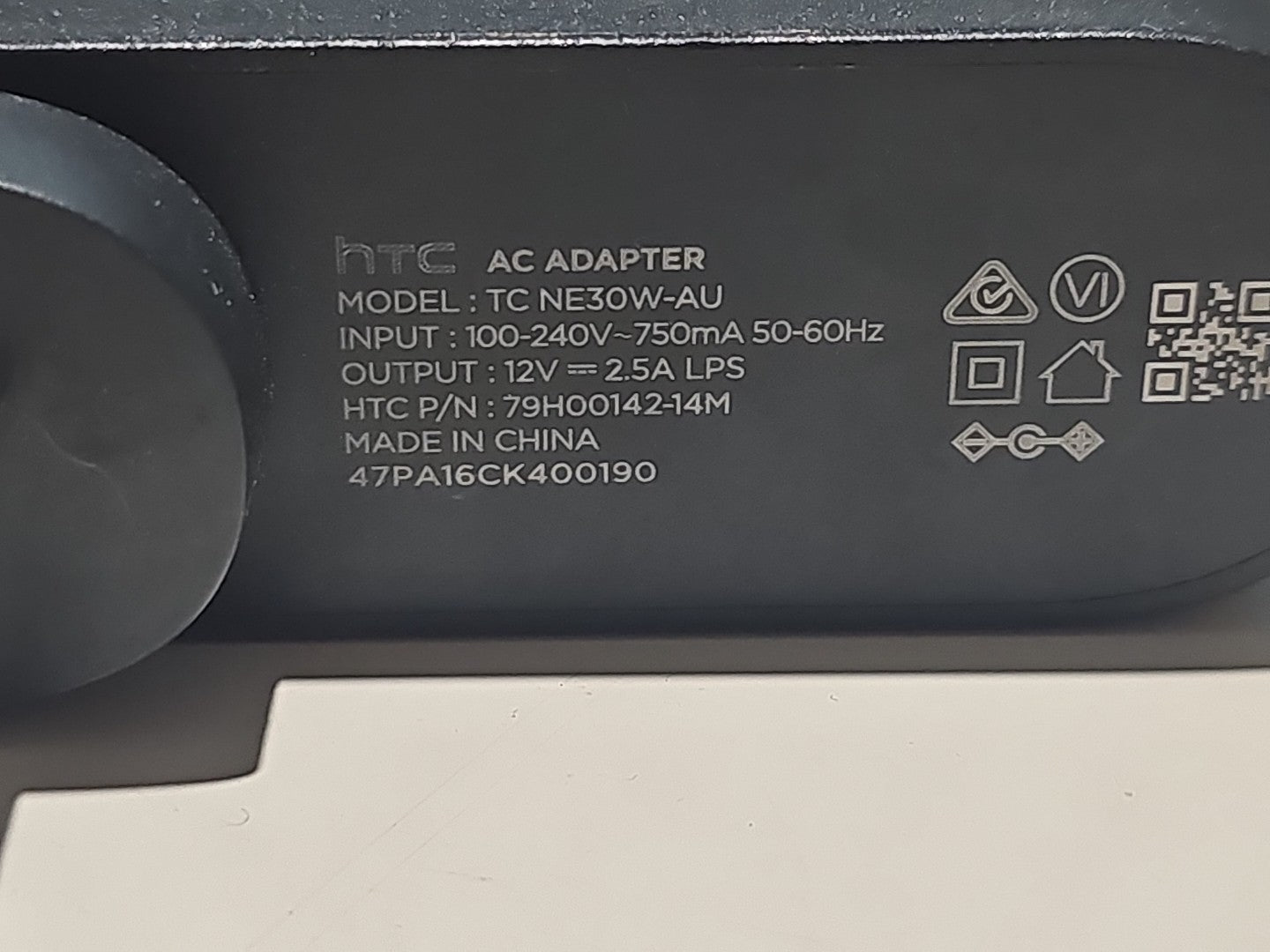 adapter (Image 2) — Preowned