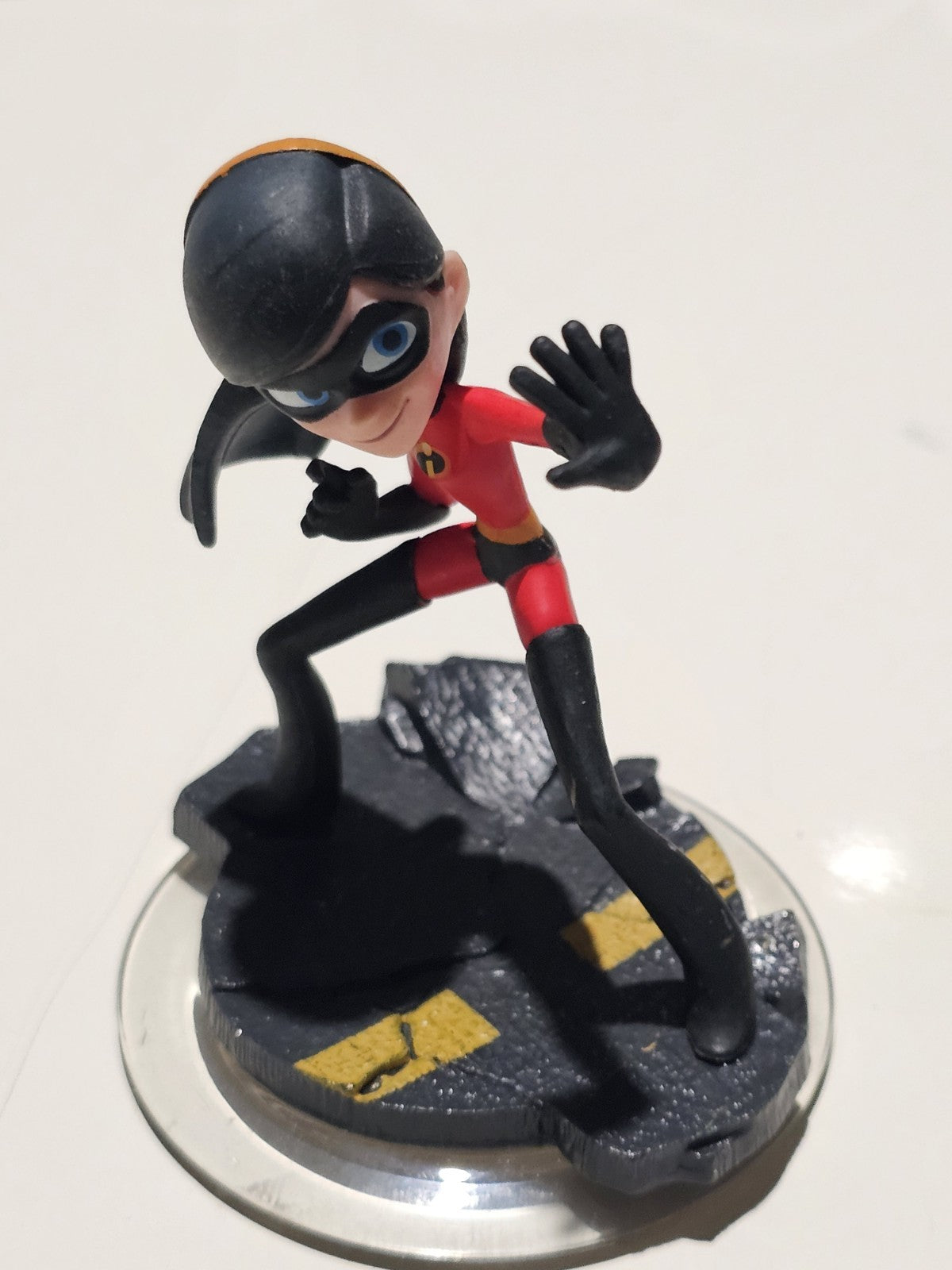 Violet - The Incredibles - Disney Infinity Figure Model Toy to Life - Video Game figure front (Image 1) — Second-Hand