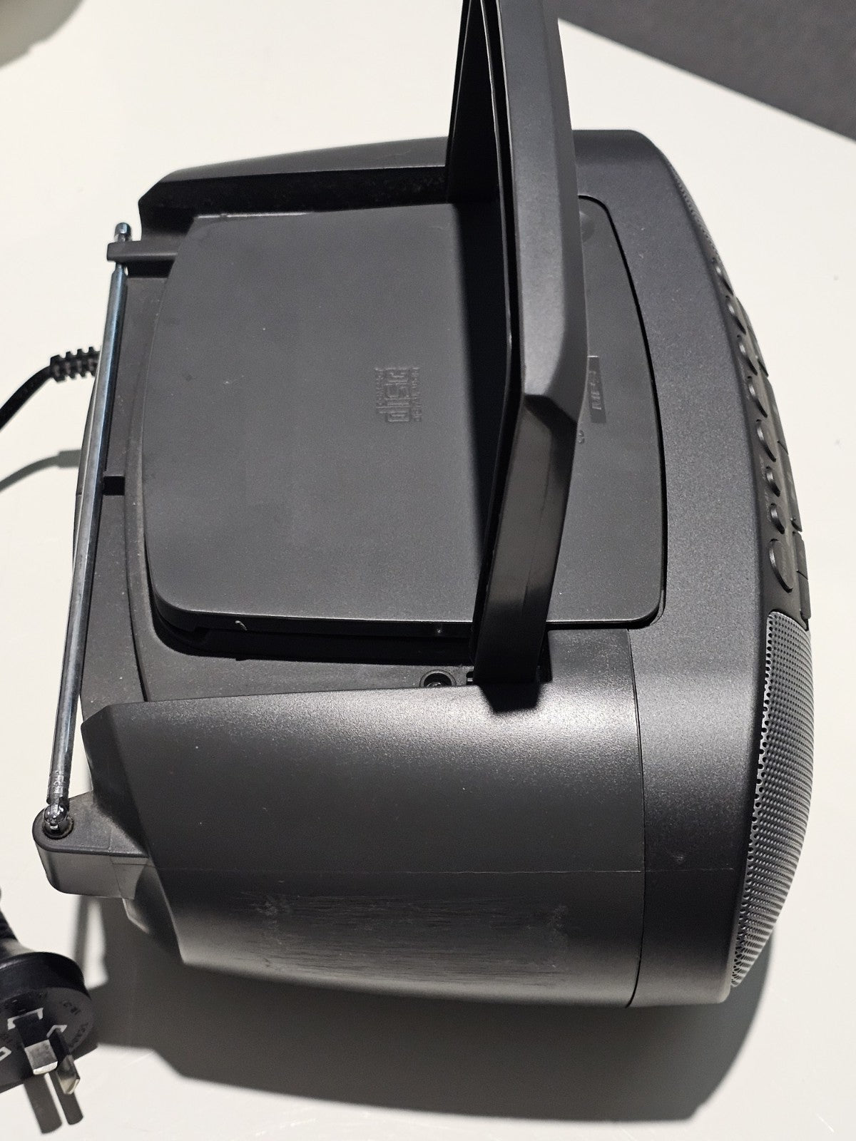 cap/hat front (Image 6) — Preowned