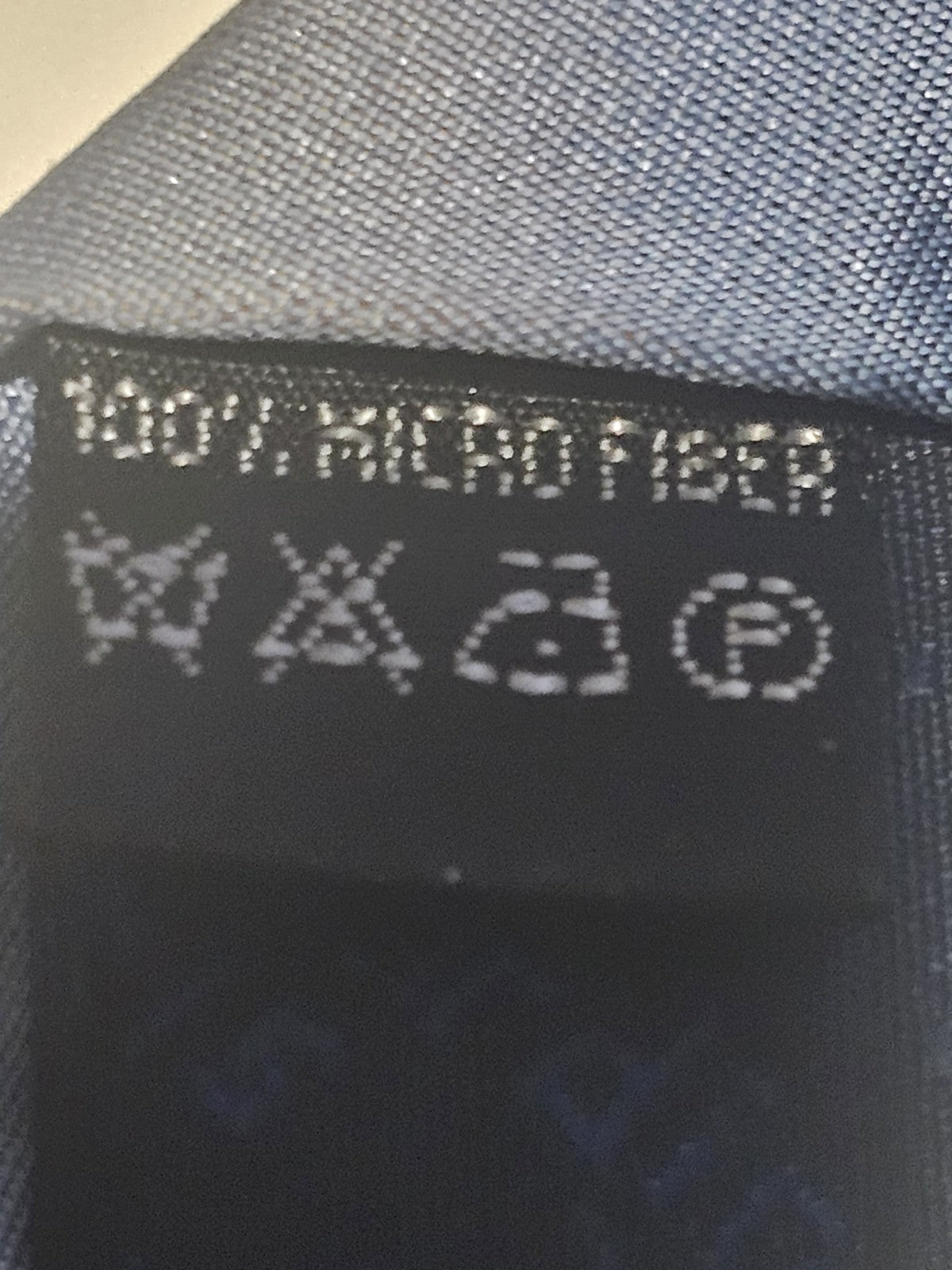 cap/hat front (Image 4) — Preowned