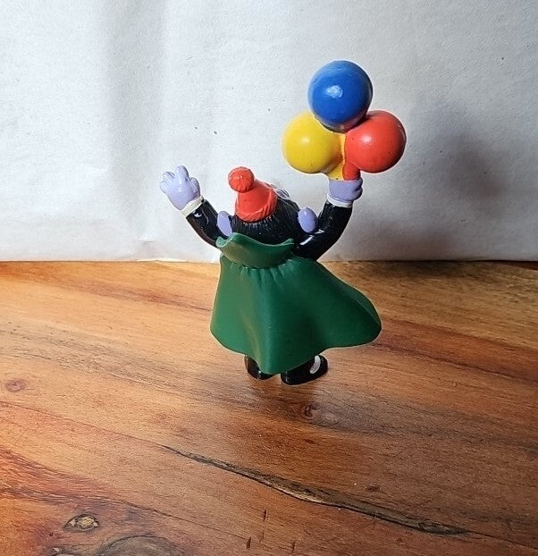 figure front (Image 4) — Preowned