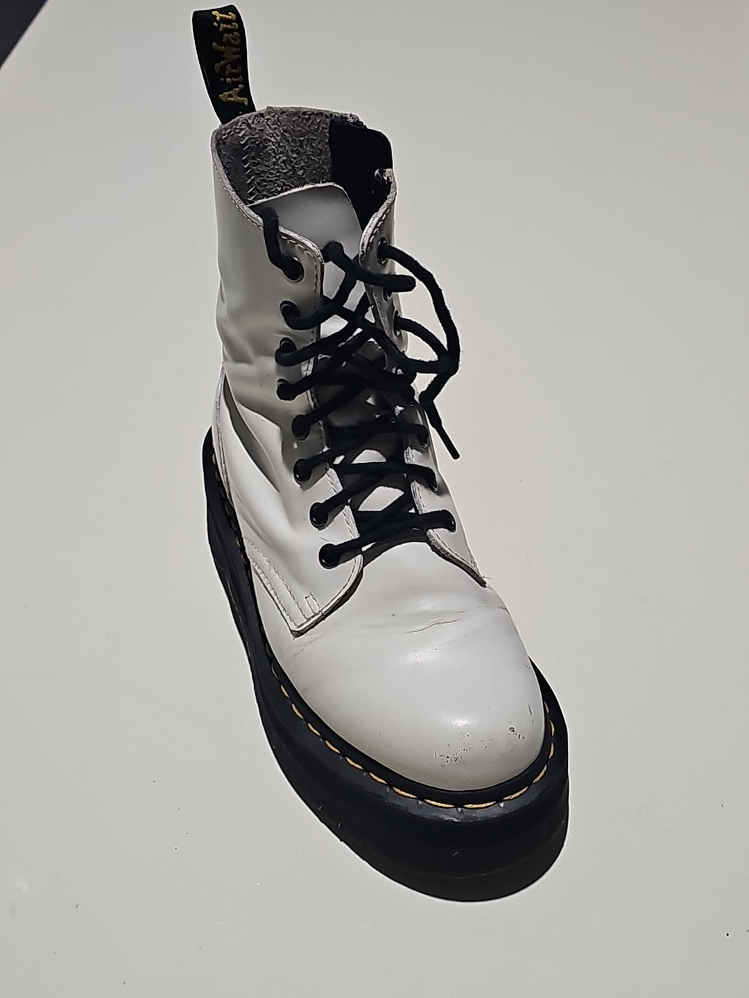 boot profile (Image 11) — Preowned