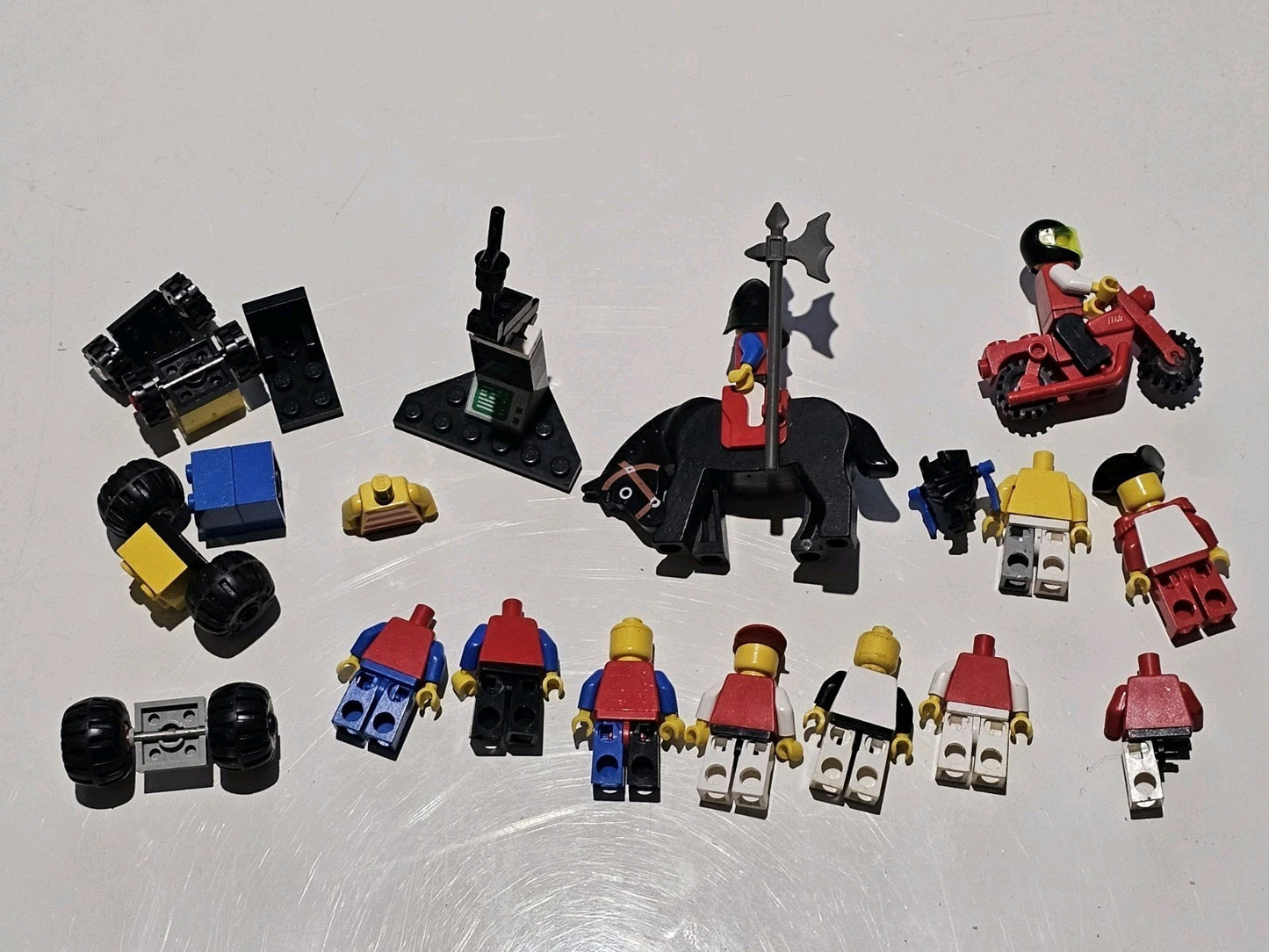 product photo (Image 2) — Preowned