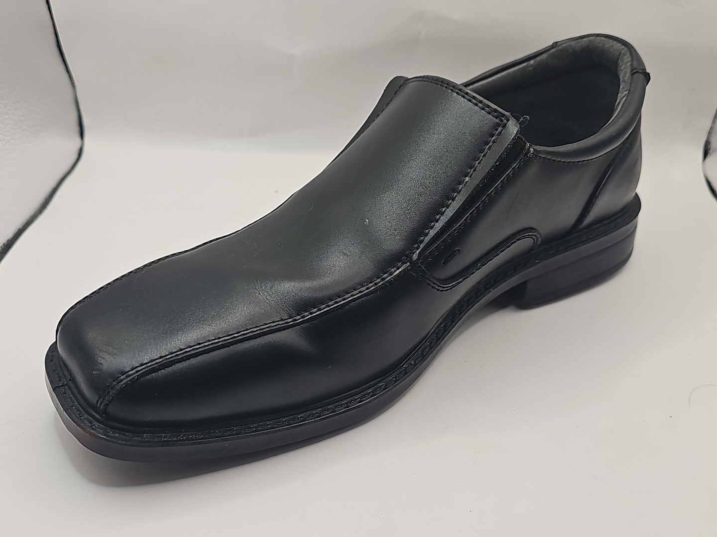 cap/hat front (Image 8) — Preowned