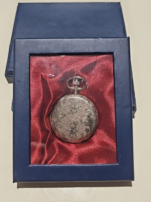 Hachette & Atlas Pocket Watch Part Of Large Collection Individual Sale. cap/hat front (Image 1) — Second-Hand