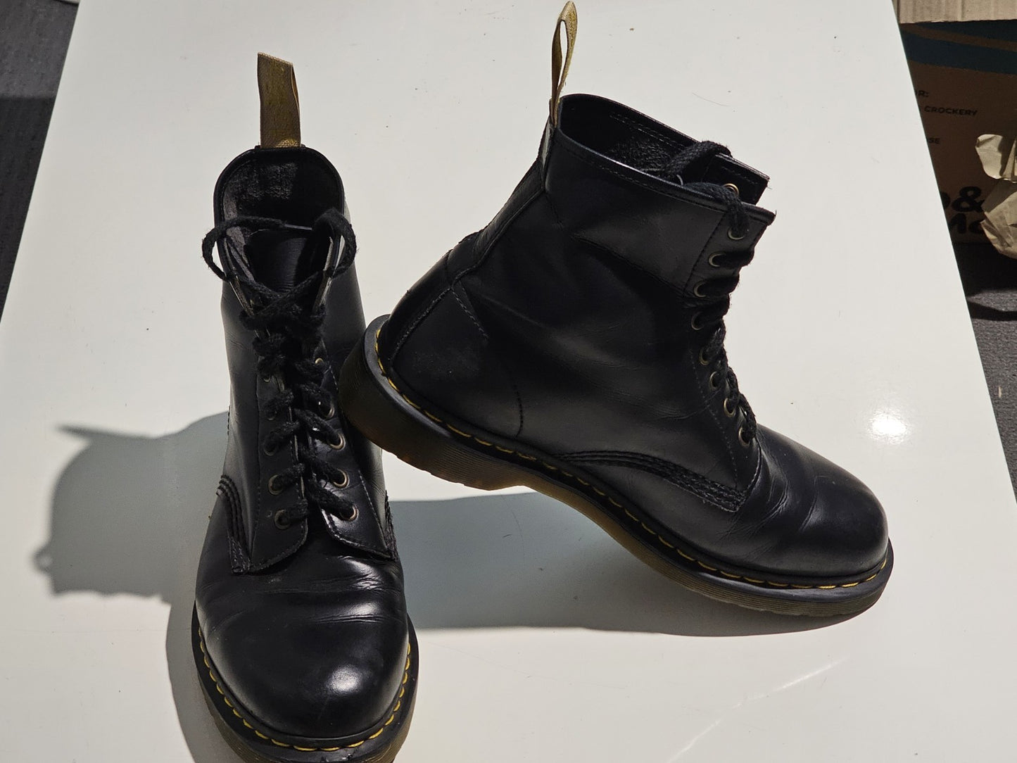 boot profile (Image 2) — Preowned