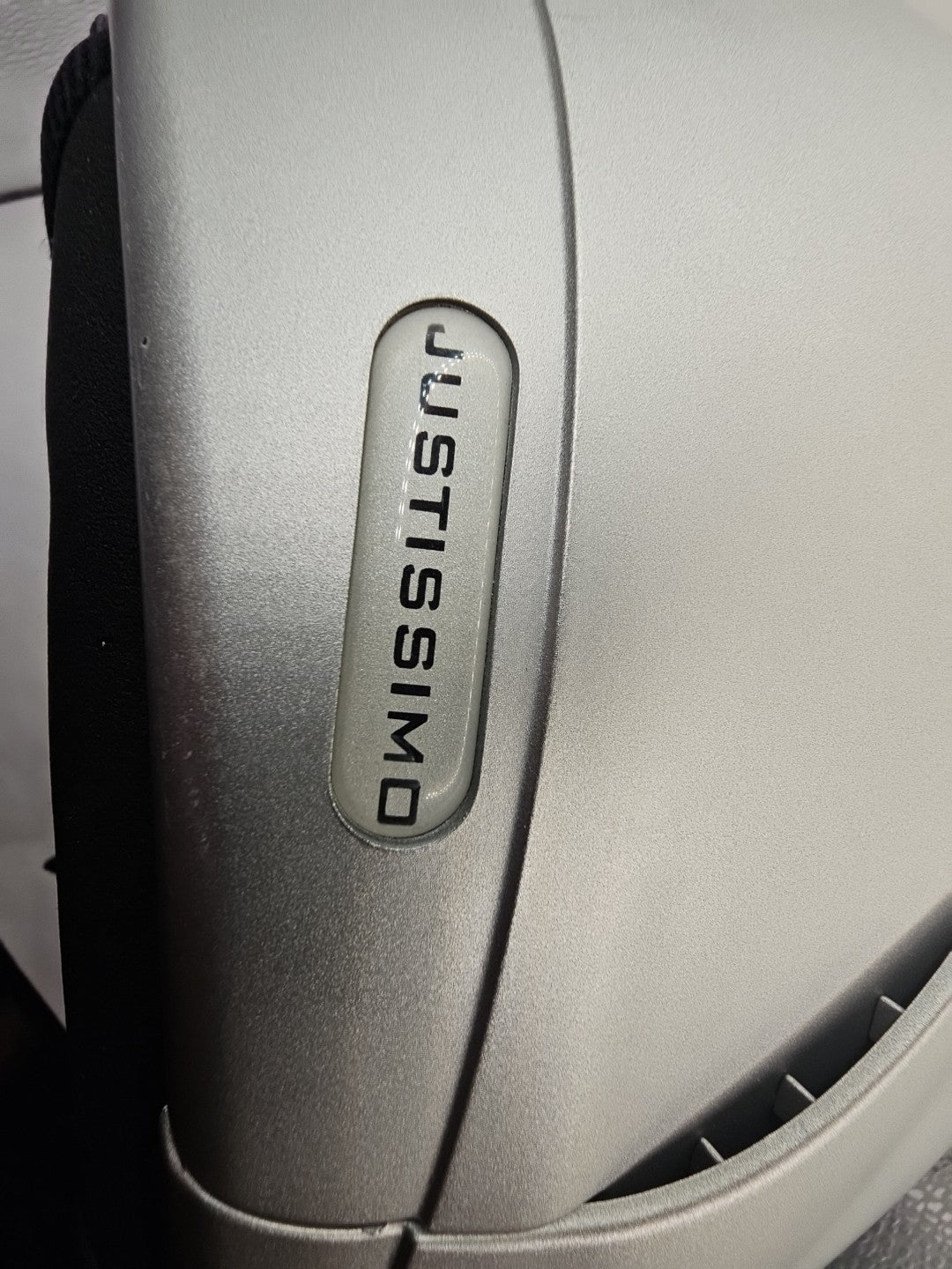 cap/hat front (Image 12) — Preowned