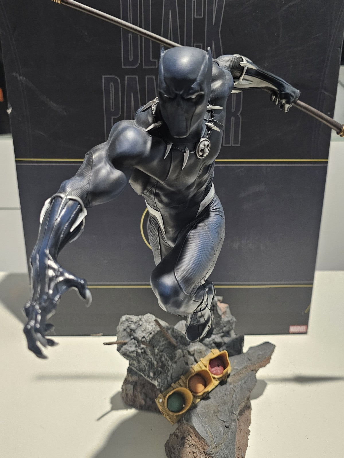 cap/hat front (Image 2) — Preowned