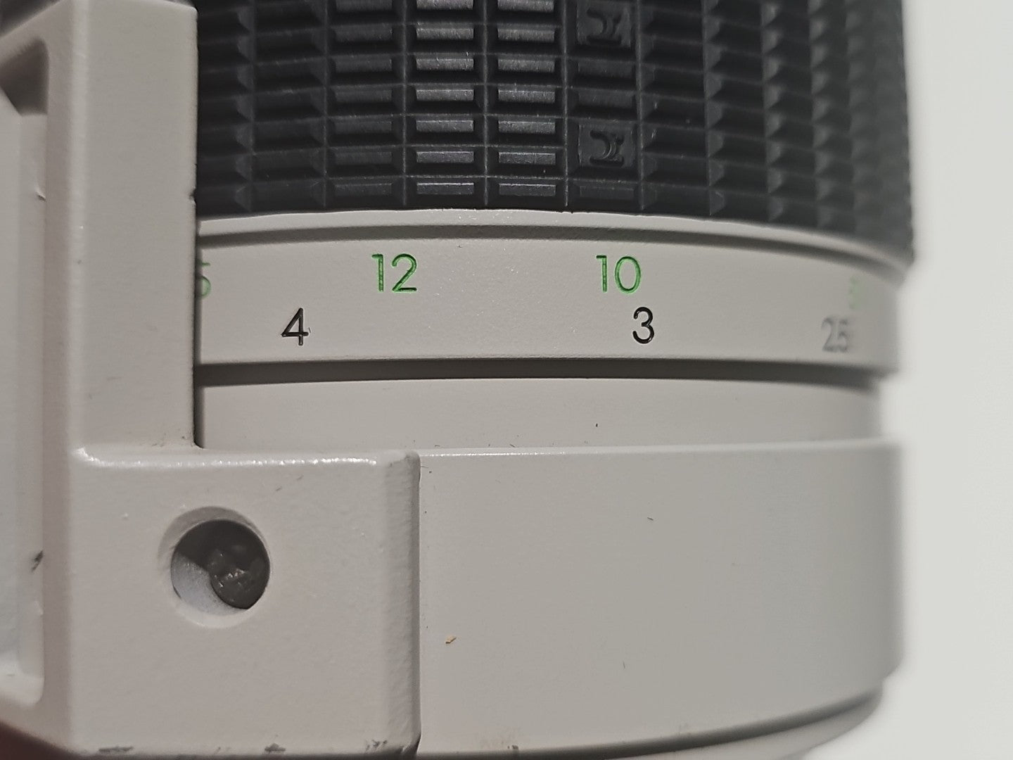 device front (Image 14) — Preowned