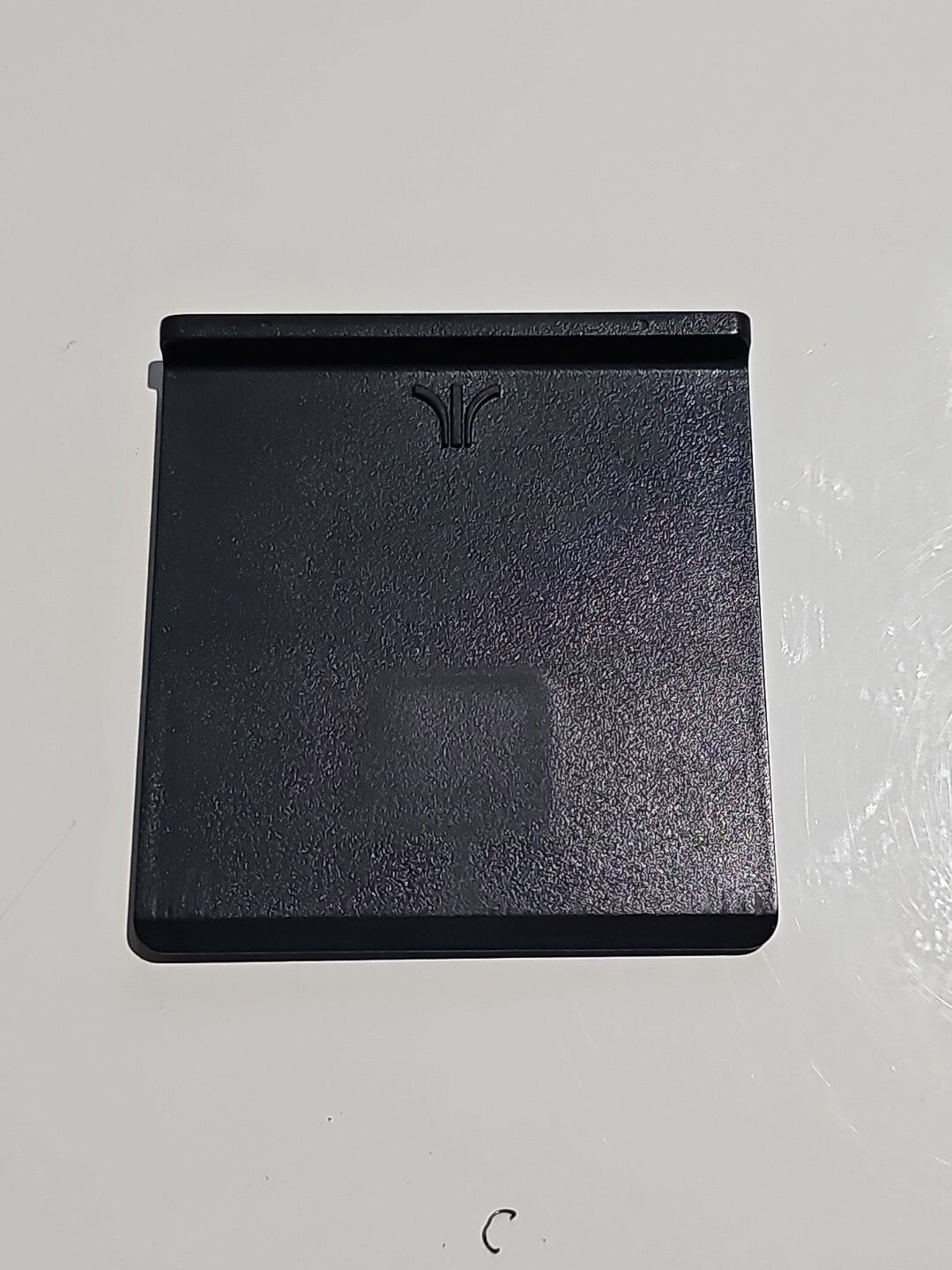 cap/hat front (Image 2) — Preowned