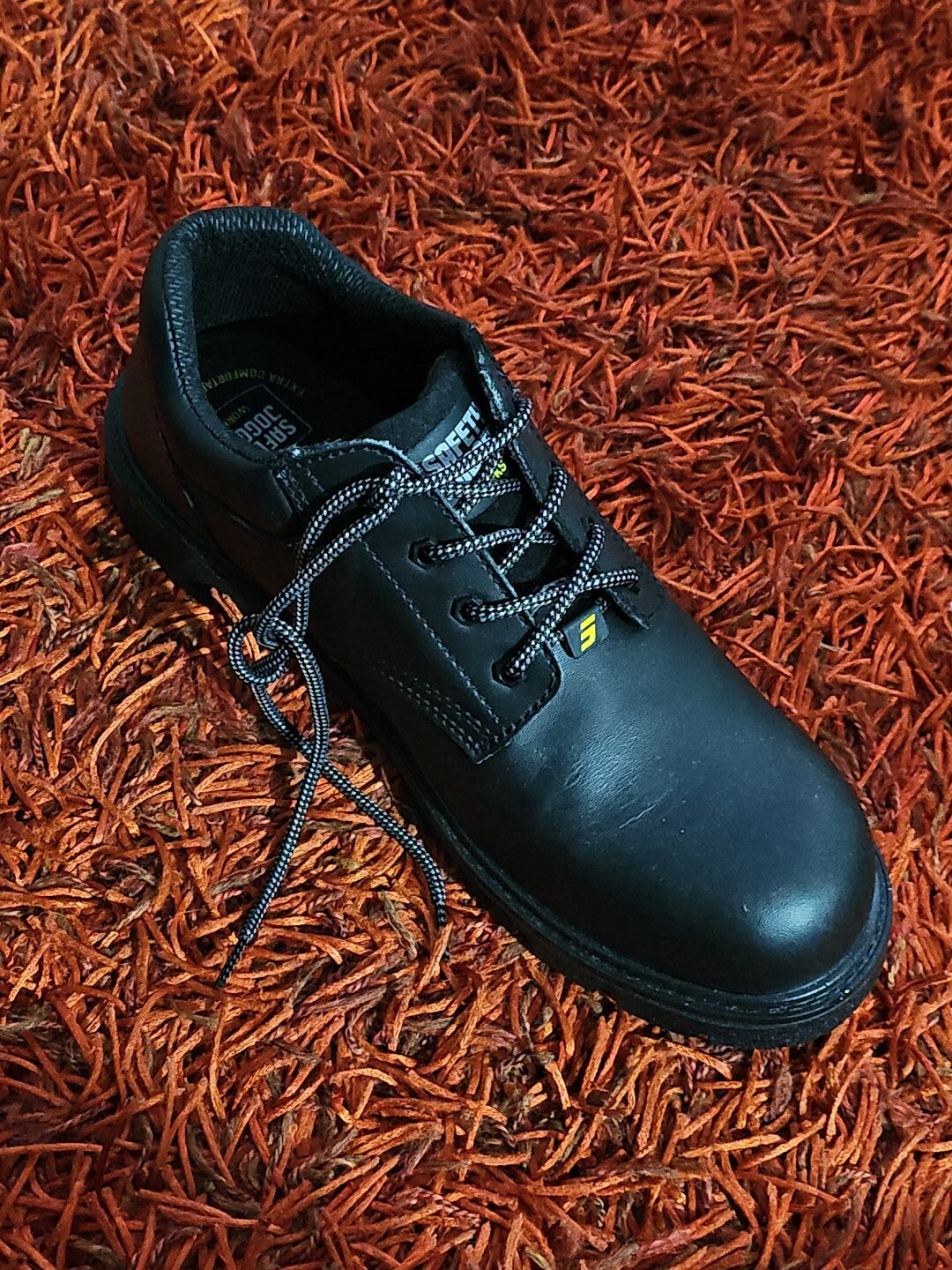 garment front (Image 2) — Preowned