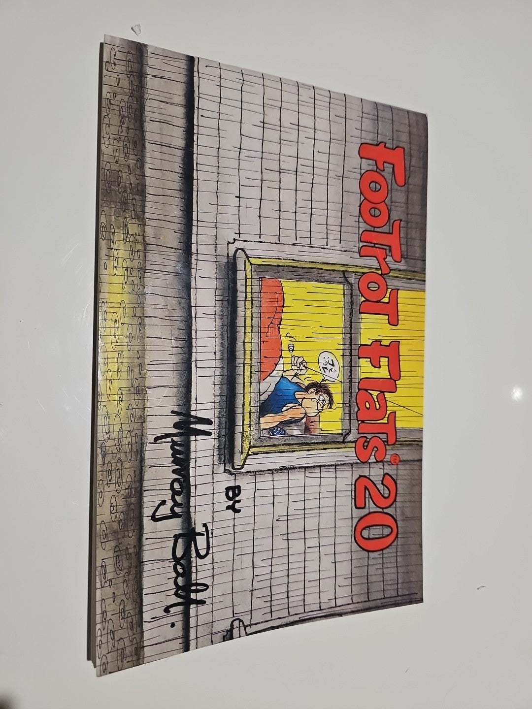 Footrot Flats #20 1994 by Murray Ball - "Classic Series" book cover (Image 1) — Second-Hand