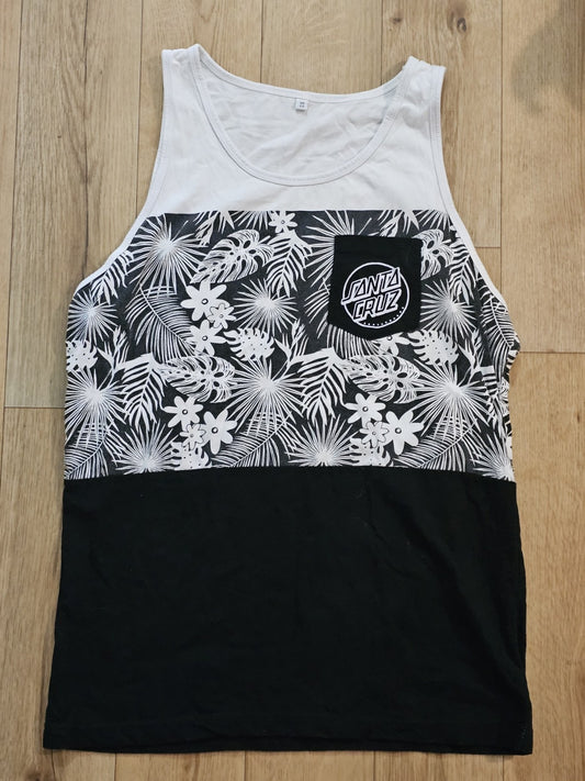 Santa Cruz Skateboards Tank Top Men's Sleeveless T-Shirt Skater Tee cap/hat front (Image 1) — Second-Hand