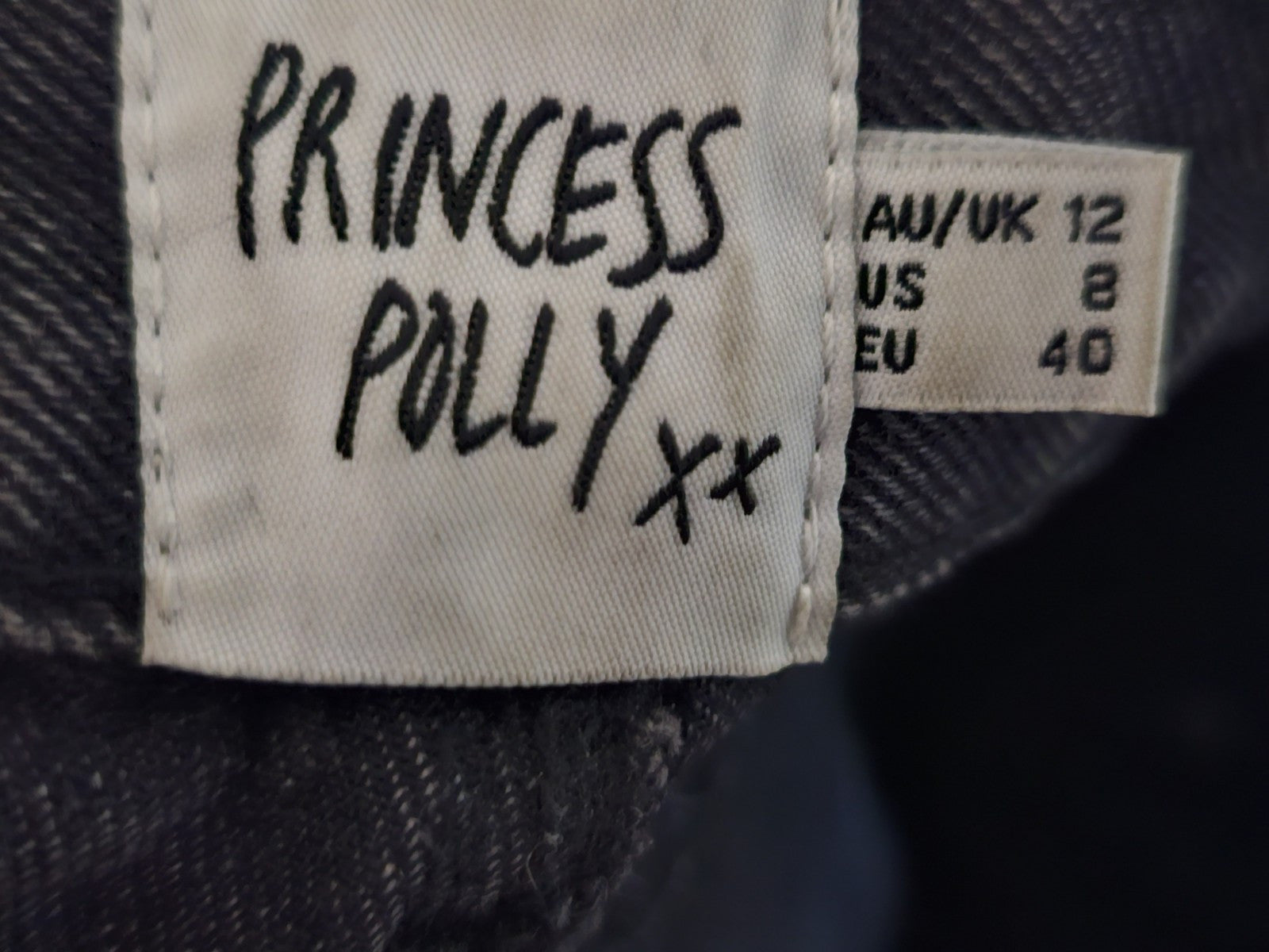 cap/hat front (Image 3) — Preowned