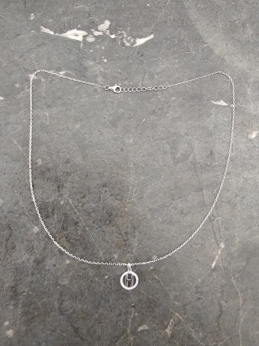 Silver H Pendant Necklace with High-quality Fine Chain product photo (Image 1) — Second-Hand